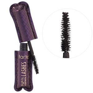 lights, camera, lashes™ 4-in-1 volumizing mascara