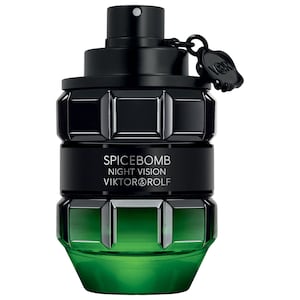 Парфюмерия Spicebomb Night Vision с цитрусовыми и древесными нотами