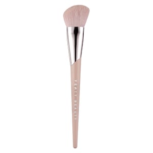 Fenty Beauty by Rihanna кисть для контуринга лица 125