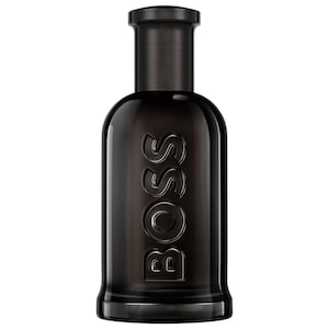 Boss Bottled Parfum с нотами кожи, ириса и дерева