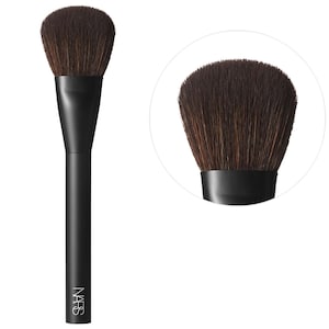 NARS кисть #16 Blush Brush