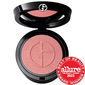 Armani Beauty рассыпчатая румяна Luminous Silk Blurring Natural Glow Powder Blush