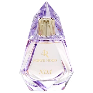 size: 1.7 oz, concentration: eau de parfum, formulation: spray