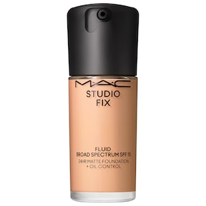 MAC Cosmetics Studio Fix Fluid SPF 15 тональный крем с матовым финишем и контролем жирности