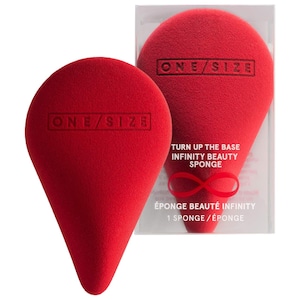 Спонж для макияжа Turn Up The Base Infinity Beauty Sponge