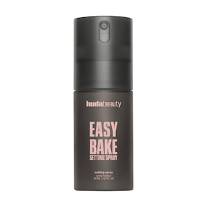HUDA BEAUTY Easy Bake Blurring Setting Spray с эффектом 16-часовой стойкости спрей-фиксатор