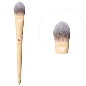 No. 4 Brush for Cream & Powder