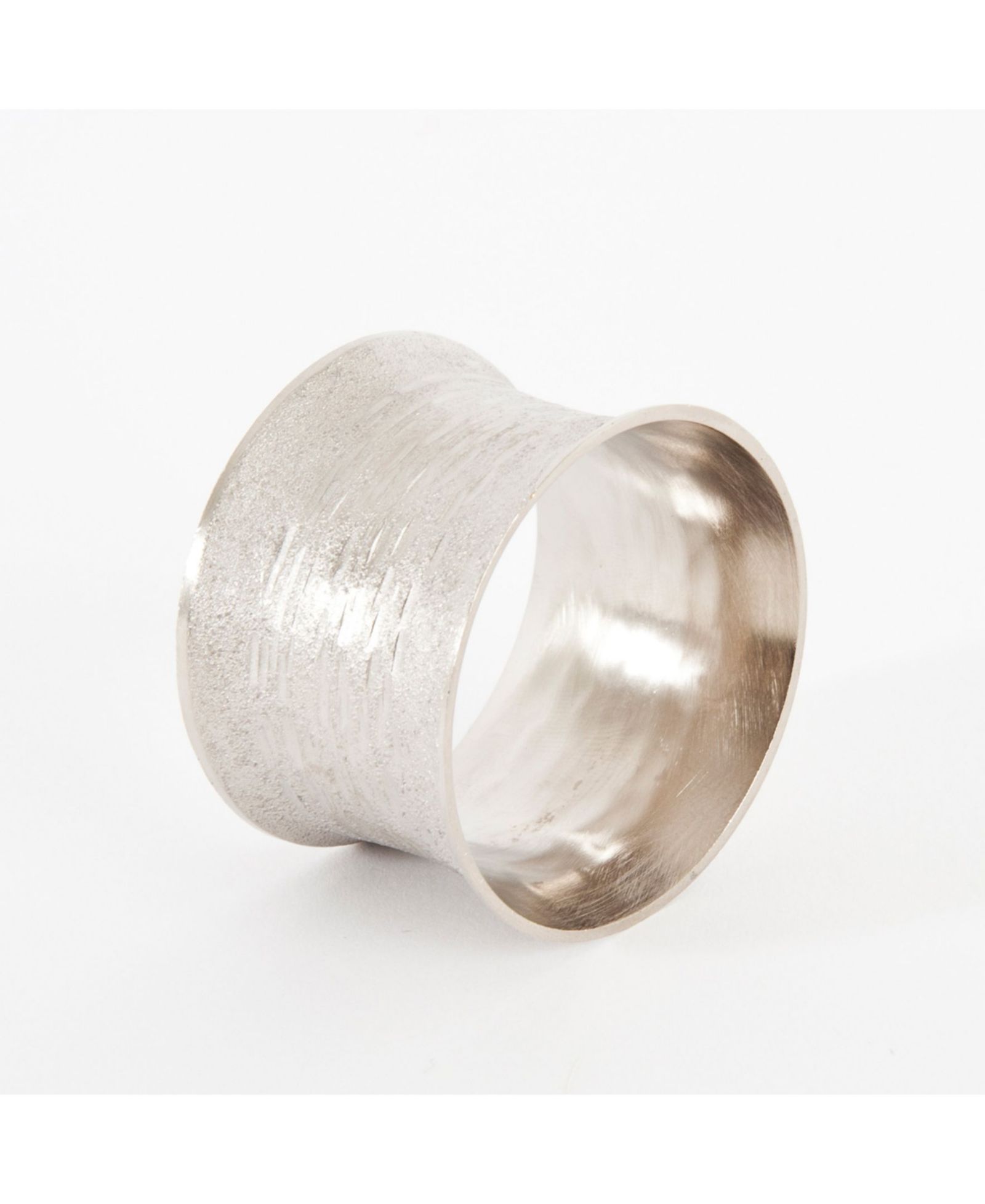 Saro Lifestyle Brushed Metal Napkin Ring, Set of 4