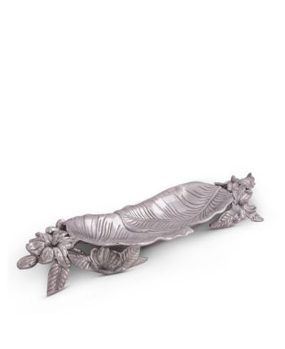 Декоративный поднос Arthur Court Designs из алюминия с цветком магнолии