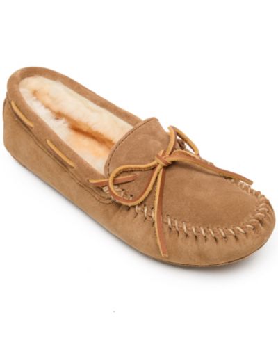 Женские мягкие мокасины Minnetonka Women's Sheepskin Softsole Moccasin Slippers