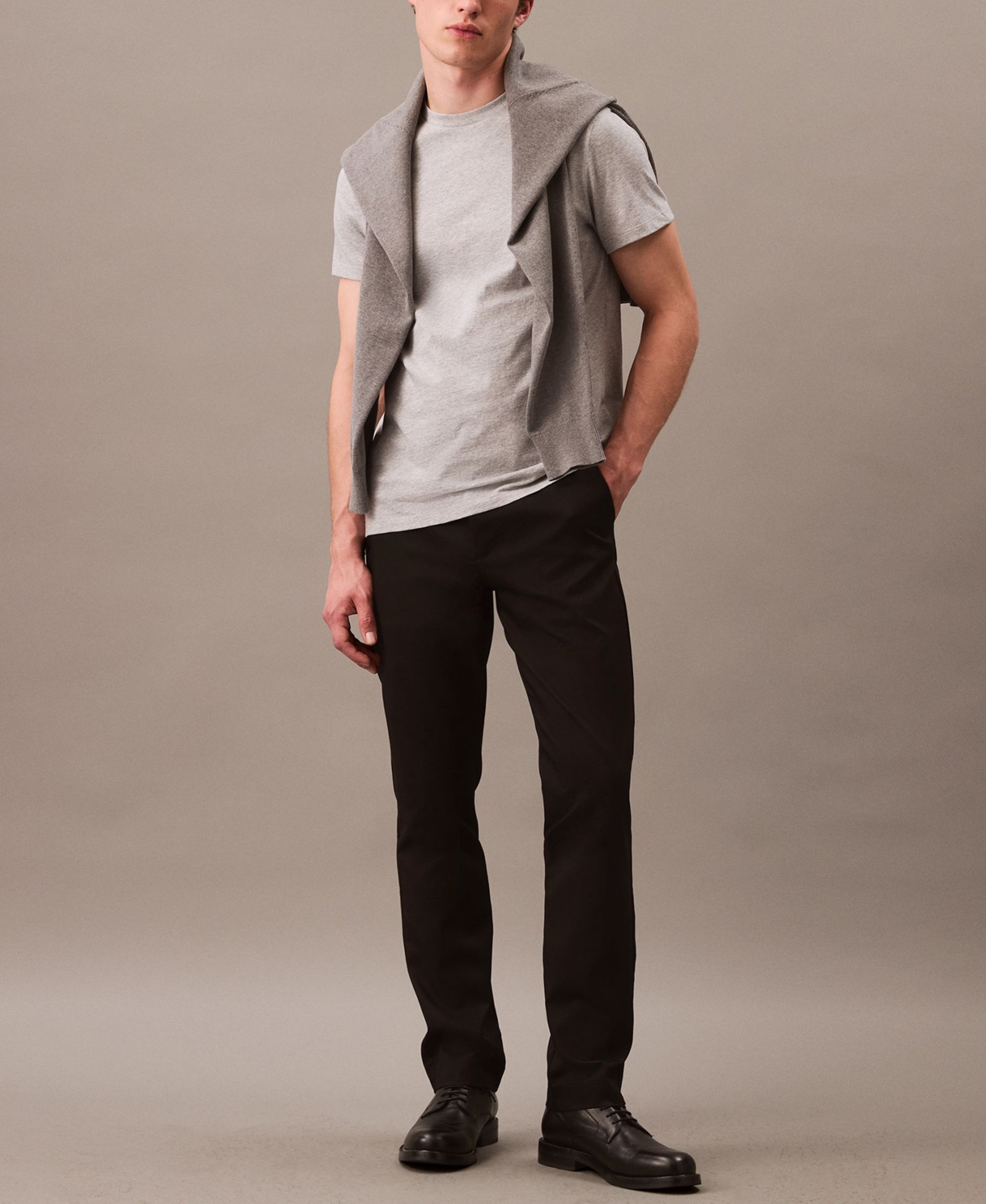 Мужские брюки Calvin Klein Slim-Fit Modern Stretch Chino