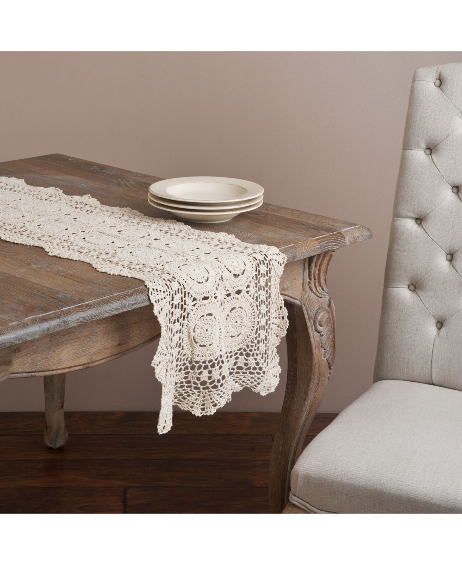 Saro Lifestyle Handmade Cotton Crochet Table Runner, 16" x 54"