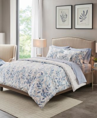 Комплект из 8-ми предметов Madison Park Essentials Sofia Reversible, Full
