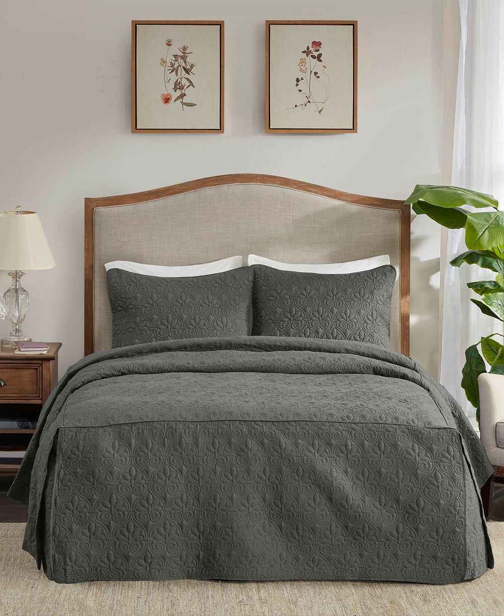 Madison Park Quebec Open Corner Pleated Quilted Bedspread, King