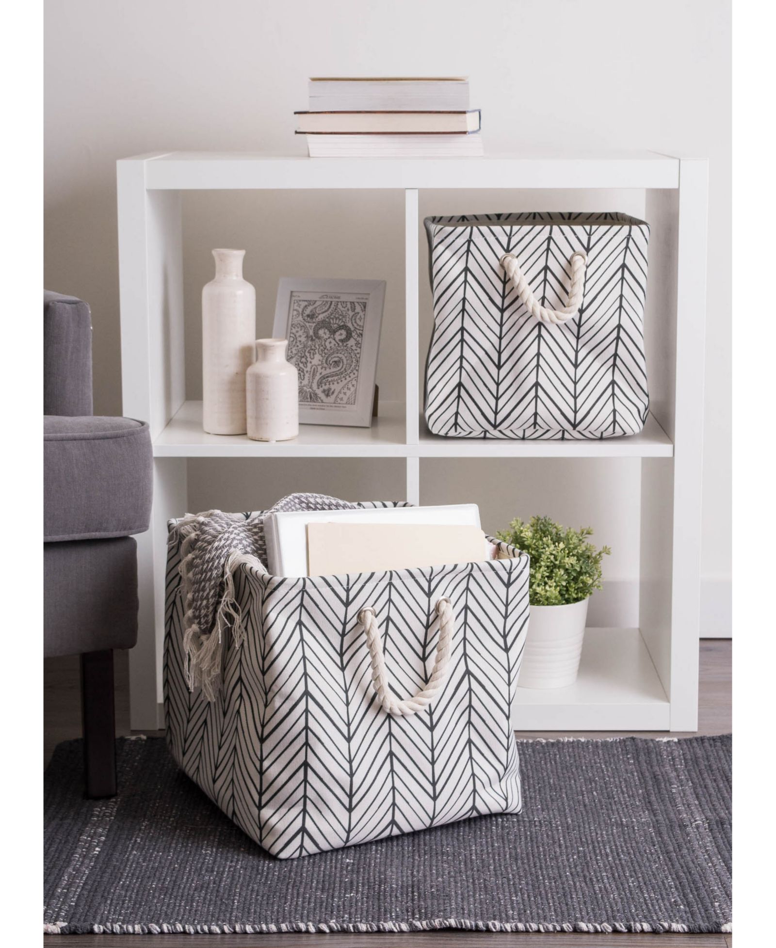 Корзина Design Imports Polyester Bin Herringbone Square