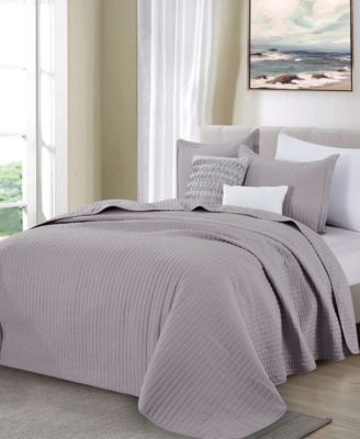 Great Bay Home Fashions Alicia Collection Channel Stitch 3 Piece King Quilt Set