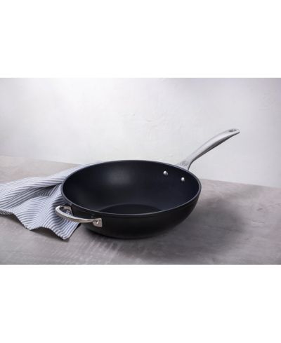 Le Creuset Сковорода для стир-фрай из анодированного алюминия, 12"