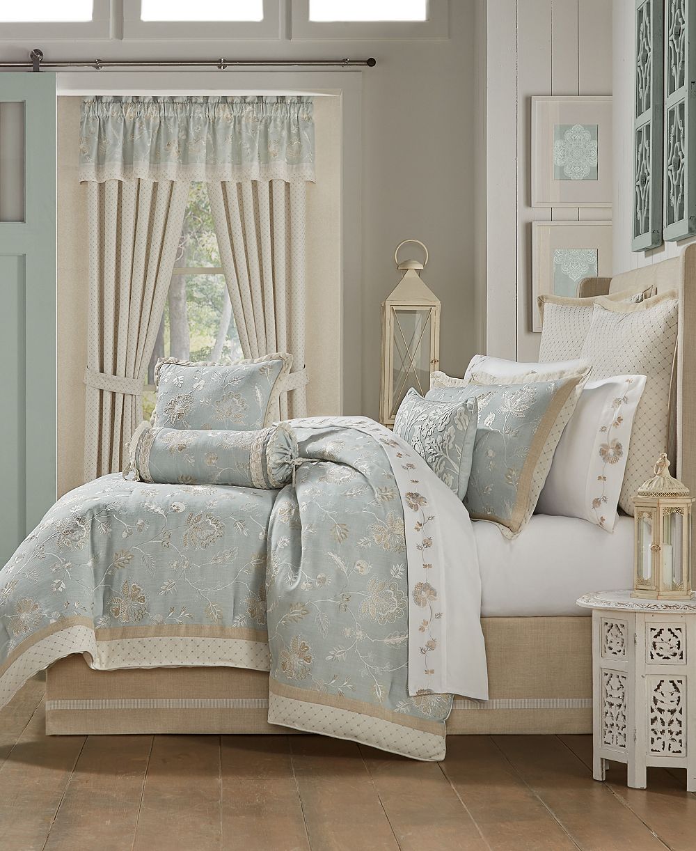 Комплект из 4 предметов J Queen New York Garden View, Queen