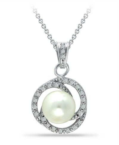 Imitation Pearl с Cubic Zirconia Crystal Swirl Halo Pendant в Silver Plate 18"