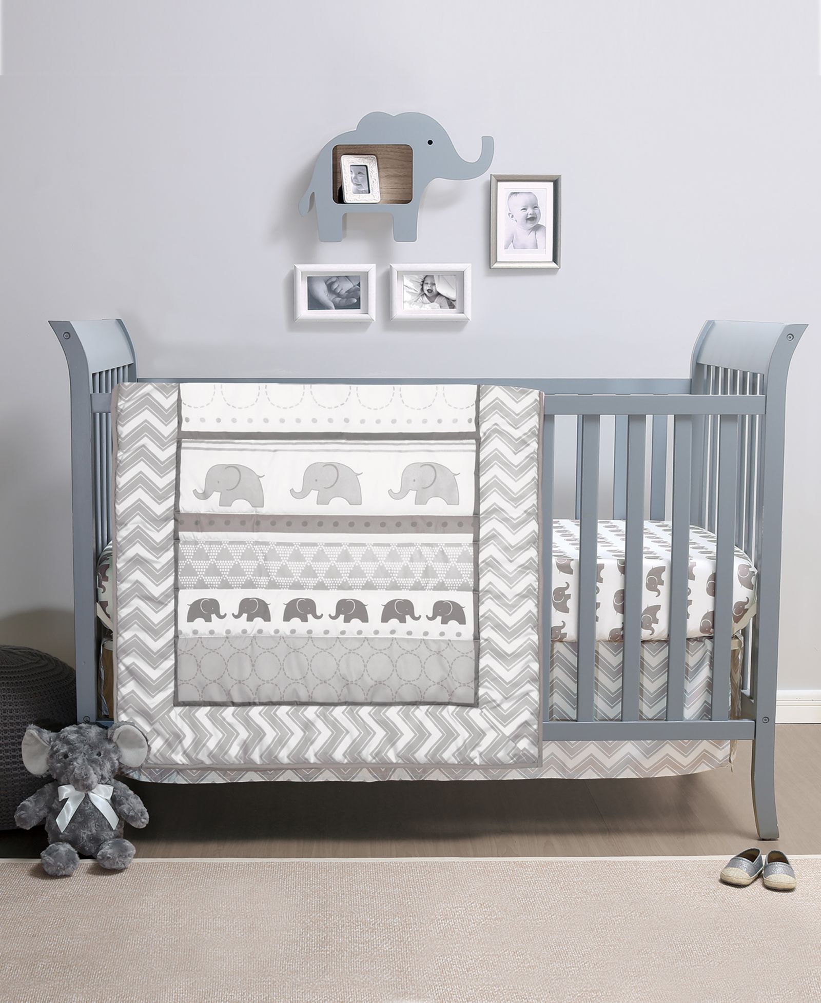 The Peanutshell Elephant Walk 3 Piece Baby Nursery Crib Bedding Set, Quilt, Fitted Crib Sheet, and Dust Ruffle
