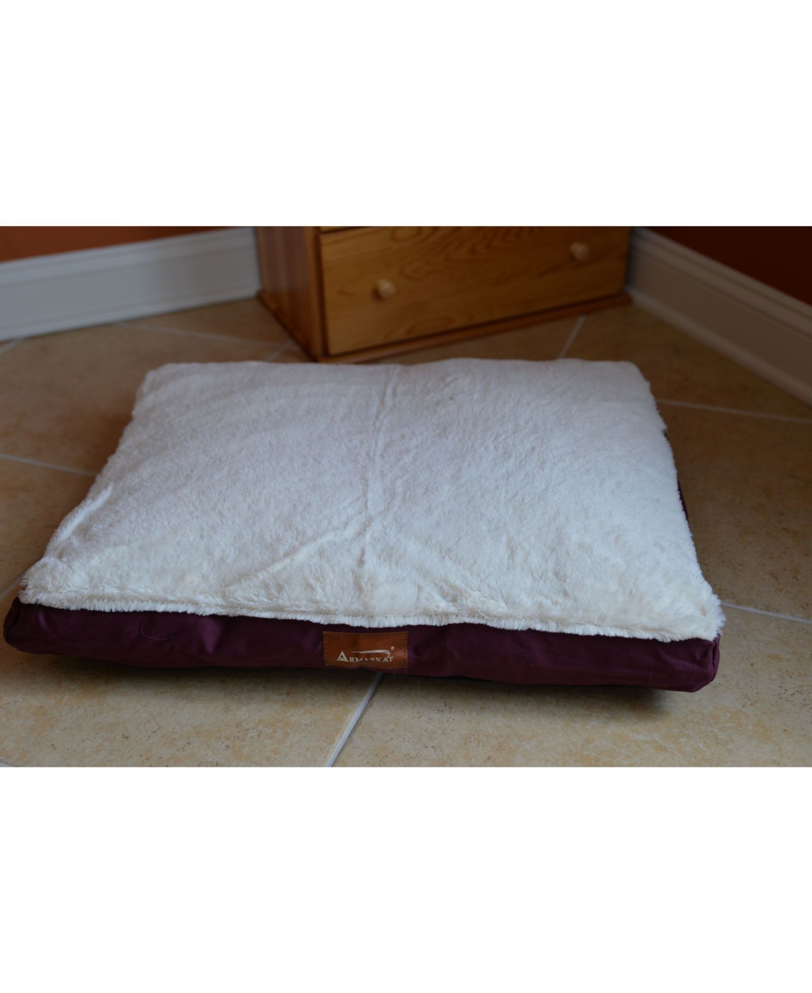 Armarkat M02HJH/MB-L Large Pet Bed Mat With Poly Fill Cushion& Removable Cover, Ivory & Burgundy