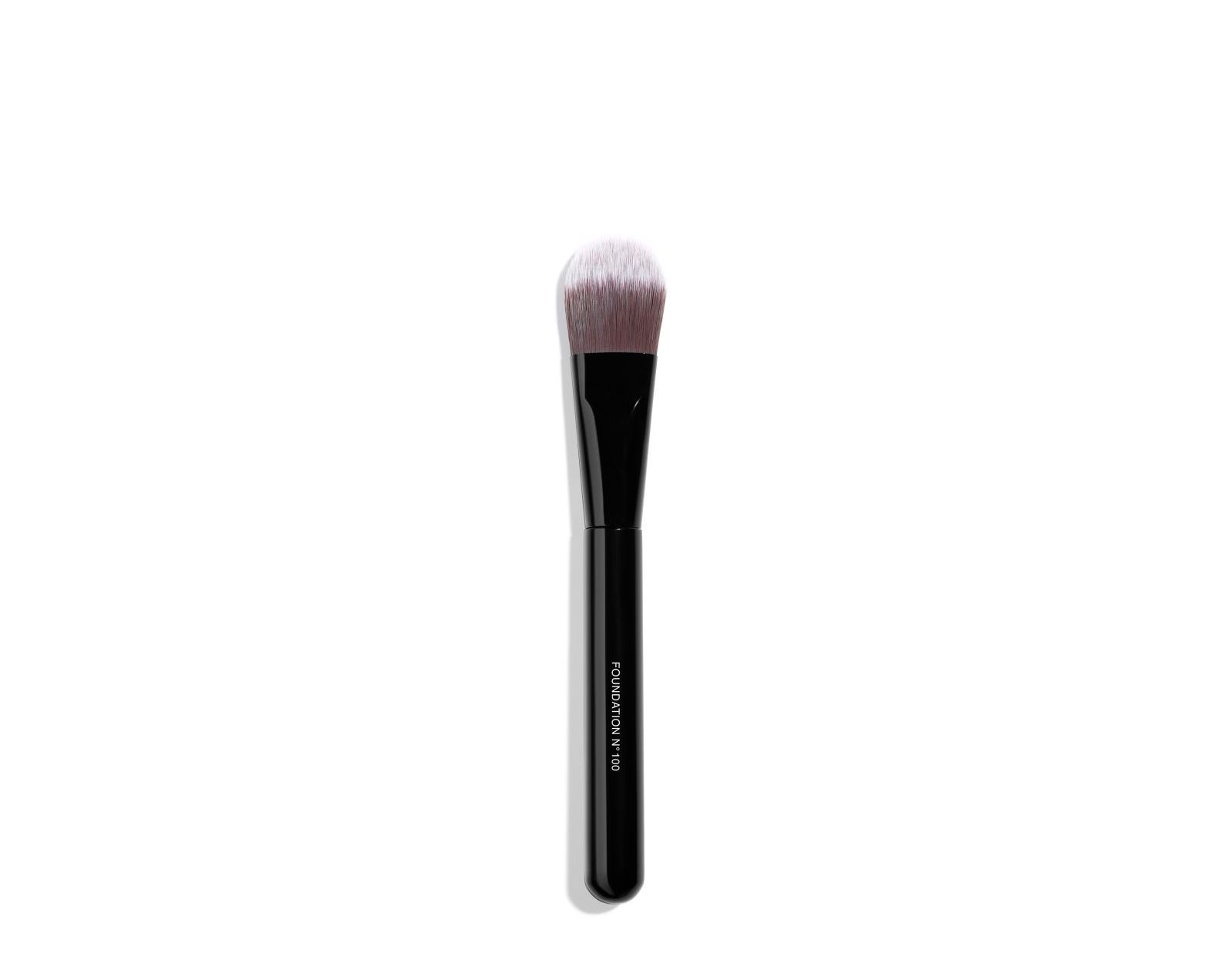 LES PINCEAUX DE CHANEL Foundation Brush N°100