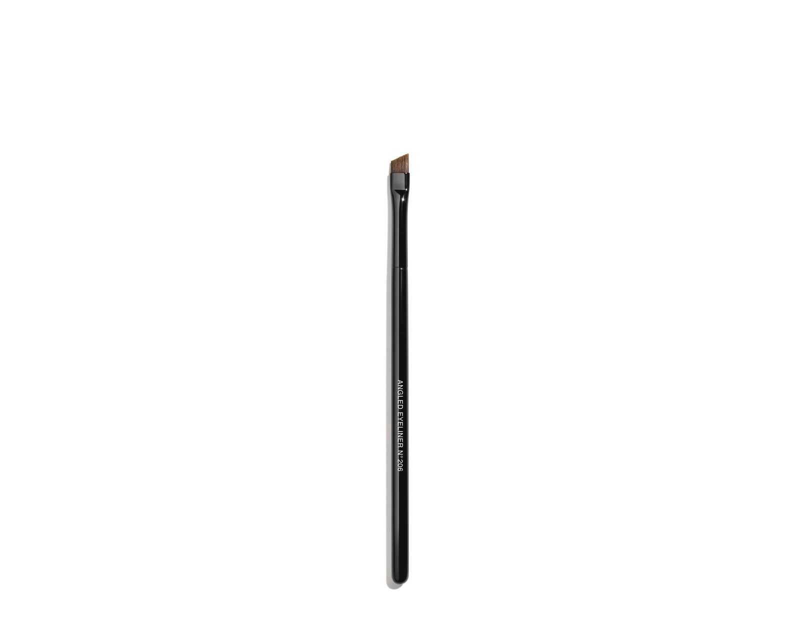 Кисть для подводки глаз CHANEL LES PINCEAUX DE CHANEL Angled Eyeliner Brush N°206