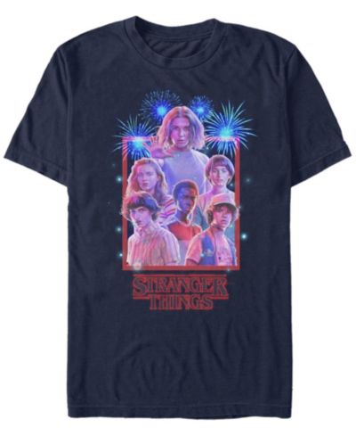 Мужская футболка Stranger Things Group Shot Fireworks Poster Short Sleeve