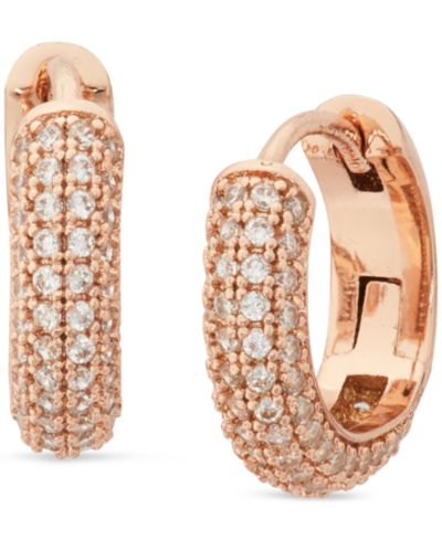 Серьги-кольца Kate Spade New York Gold-Tone Small Pavé Huggie, 0.62"