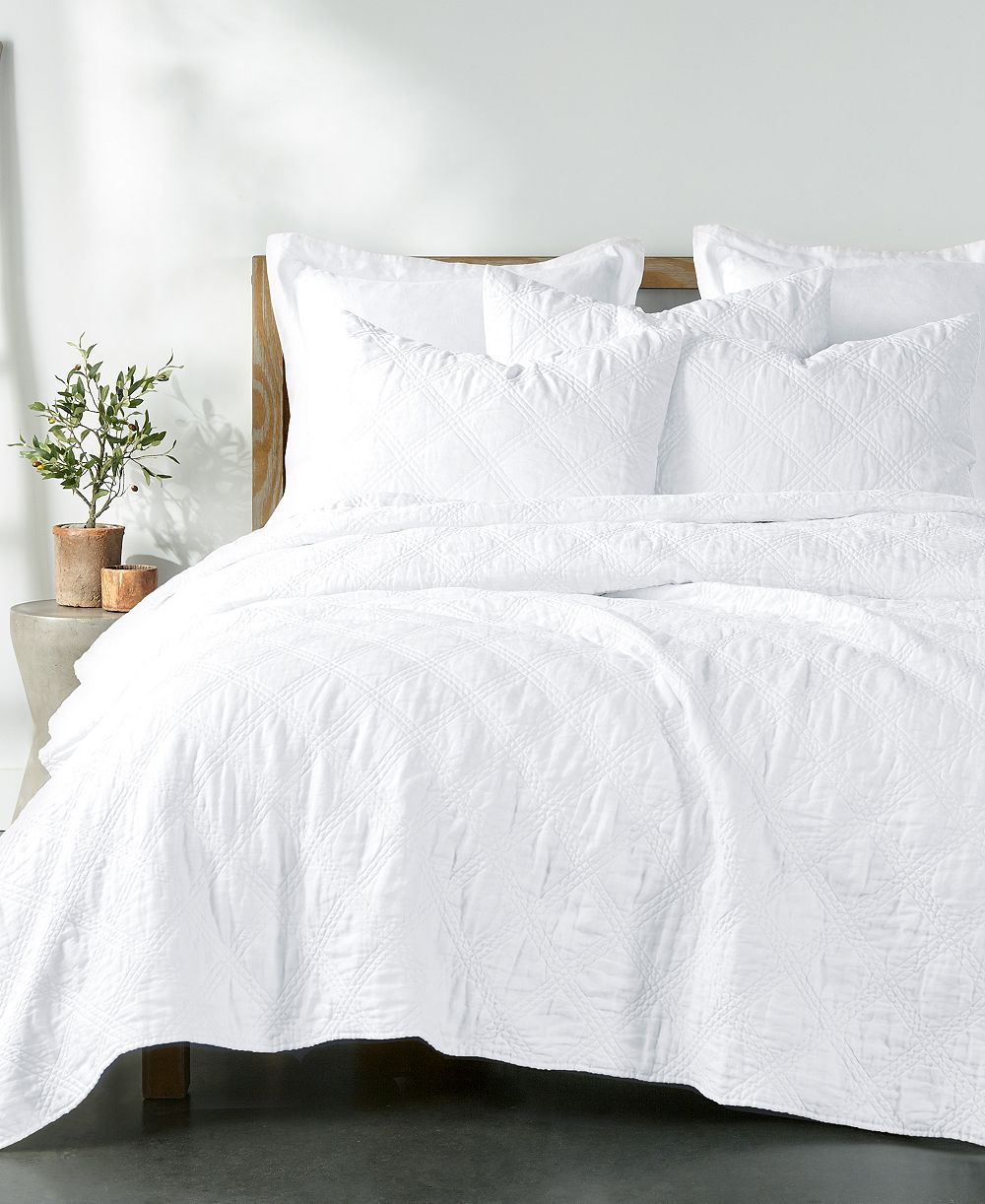 Levtex Home Washed Linen Relaxed Textured Quilt, King