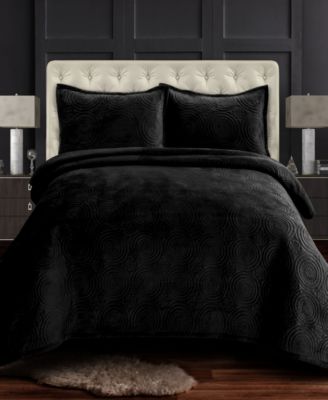 Tribeca Living Capri Medallion Velvet Oversized Solid 3 Piece Quilt Set, Queen