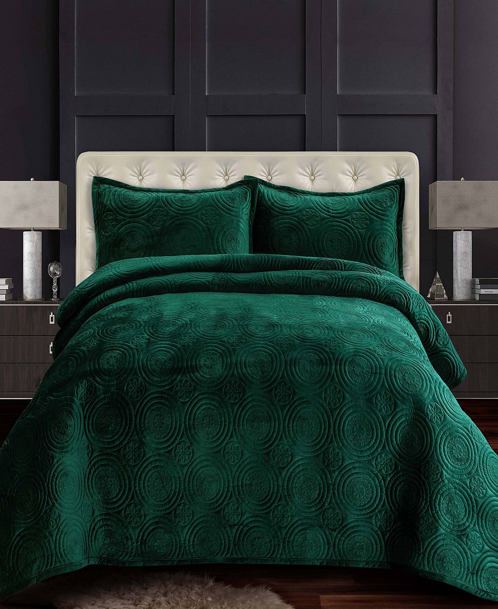 Tribeca Living Capri Medallion Velvet Oversized Solid 3 Piece Quilt Set, Queen