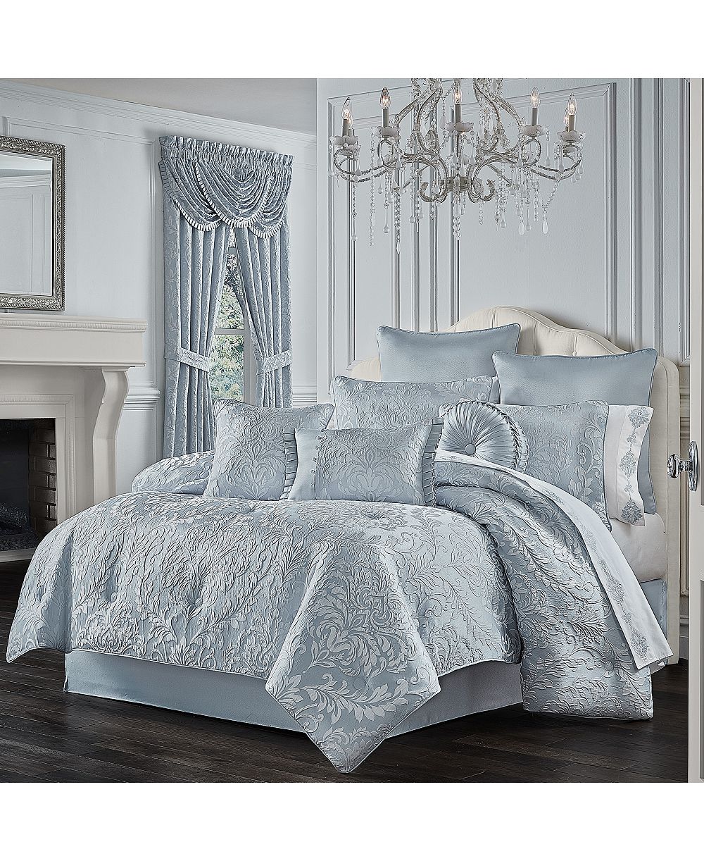 J Queen New York Malita 4-Pc. Comforter Set, Queen