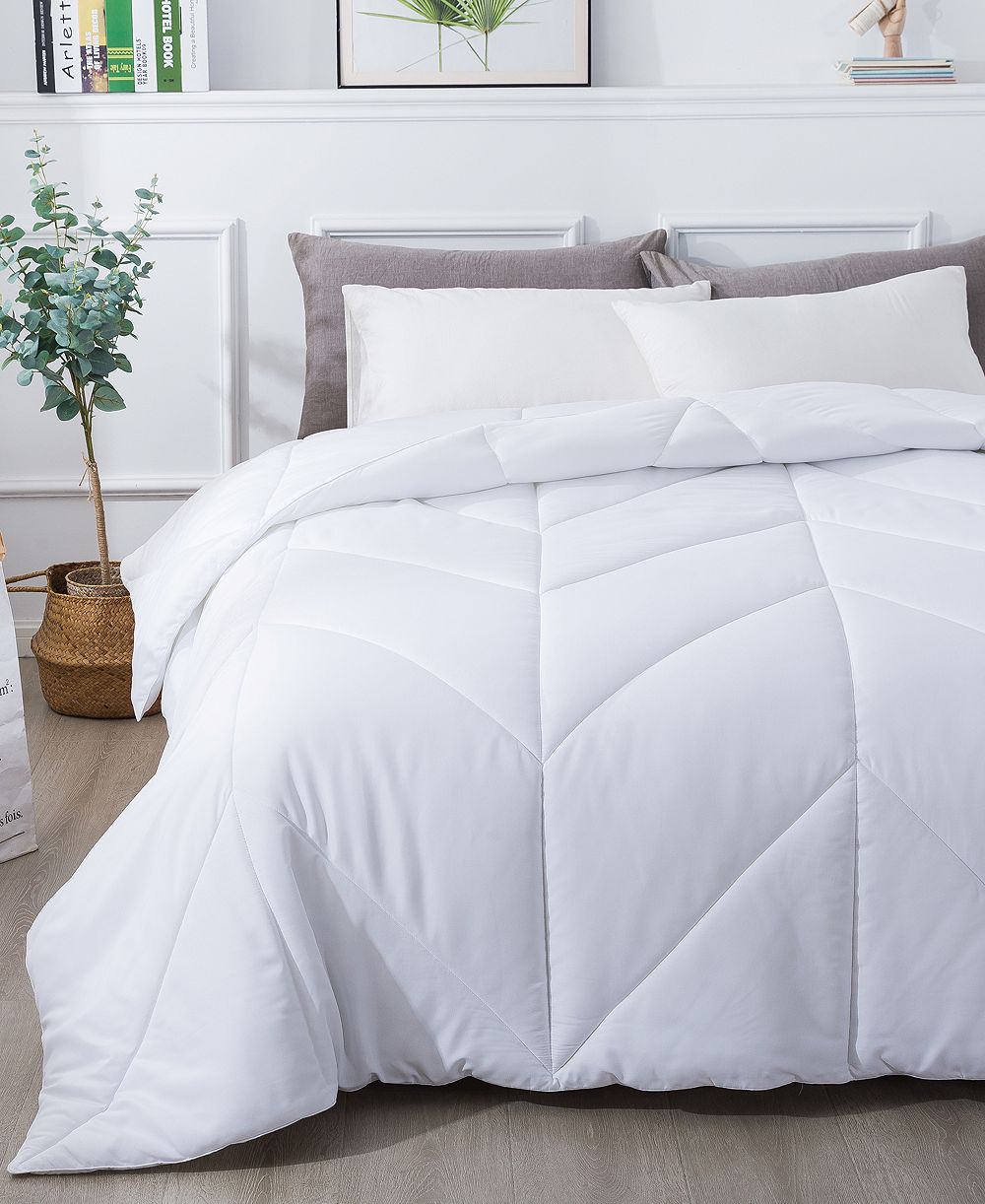 Одеяло St. James Home Chevron Down Alternative, King