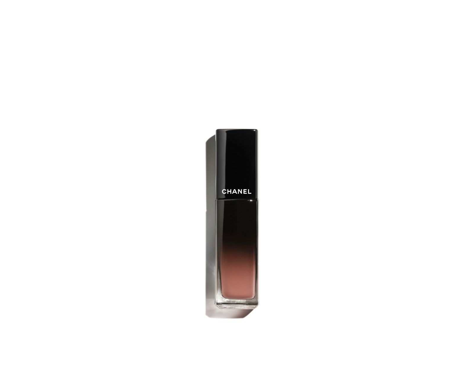 CHANEL Rouge Allure Laquer Ultrawear жидкая помада