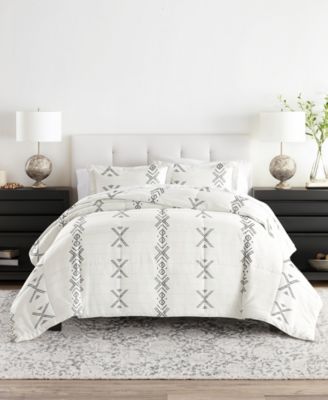 ienjoy Home Urban Stitch Patterned Comforter Set, King/California King