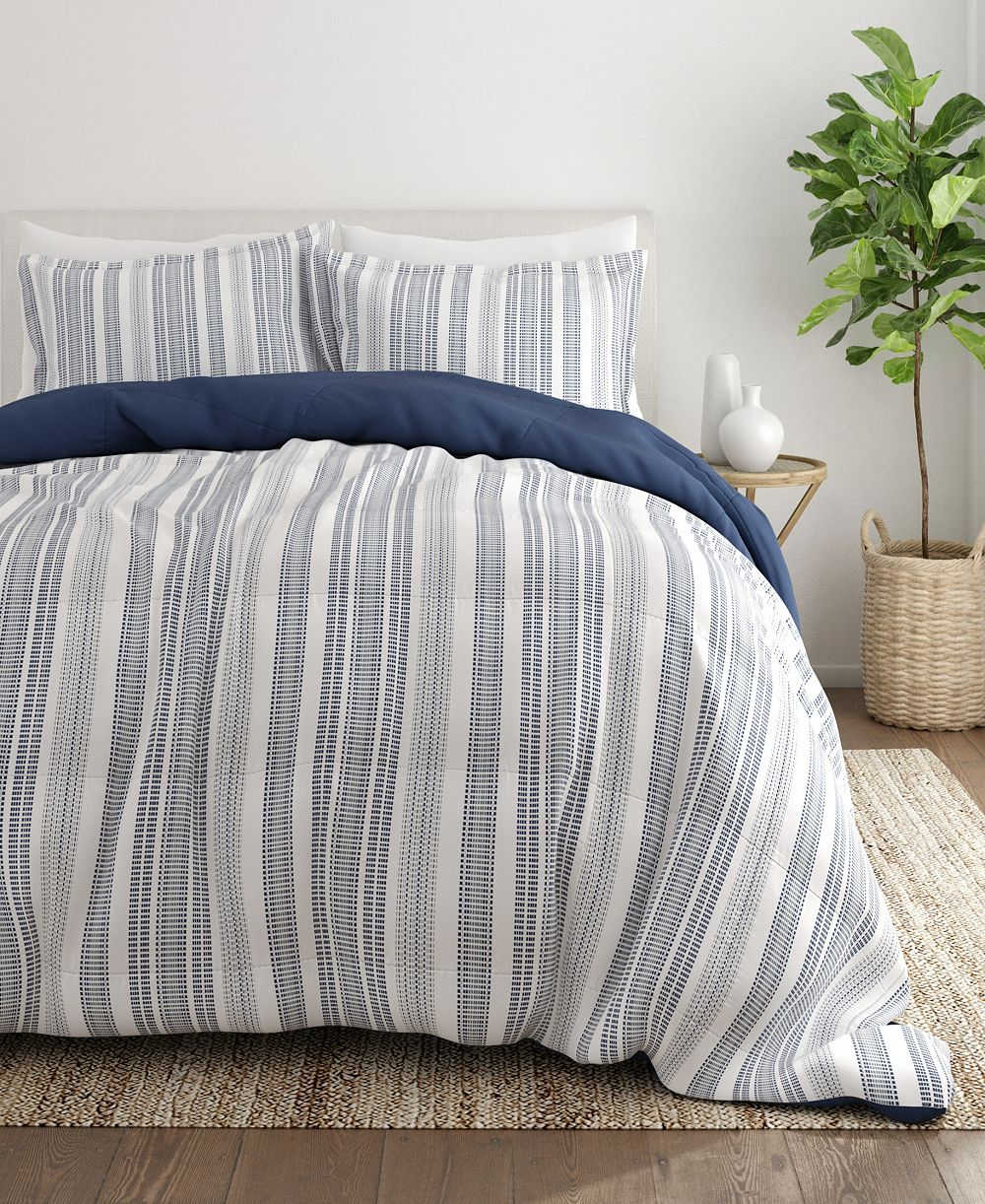 ienjoy Home Farmhouse Dreams Reversible 3-Pc. Comforter Set, Full/Queen