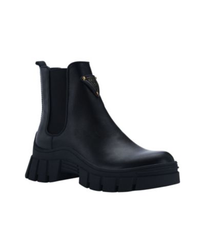 GUESS Женские ботильоны Hestia Lug Sole Chelsea