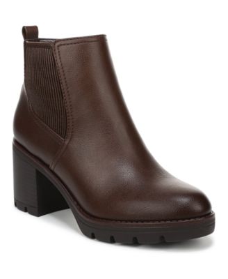 Naturalizer Women's Madalynn-Gore Water Resistant Lug Sole Chelsea Booties