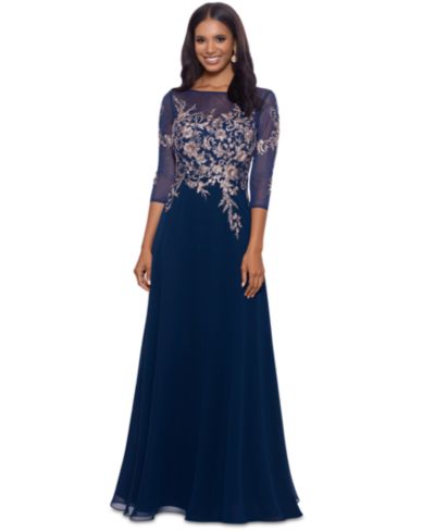 Betsy & Adam Women's Embroidered 3/4-Sleeve Gown