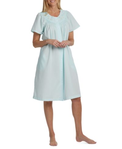 Miss Elaine Short-Sleeve Snap-Front Seersucker Robe