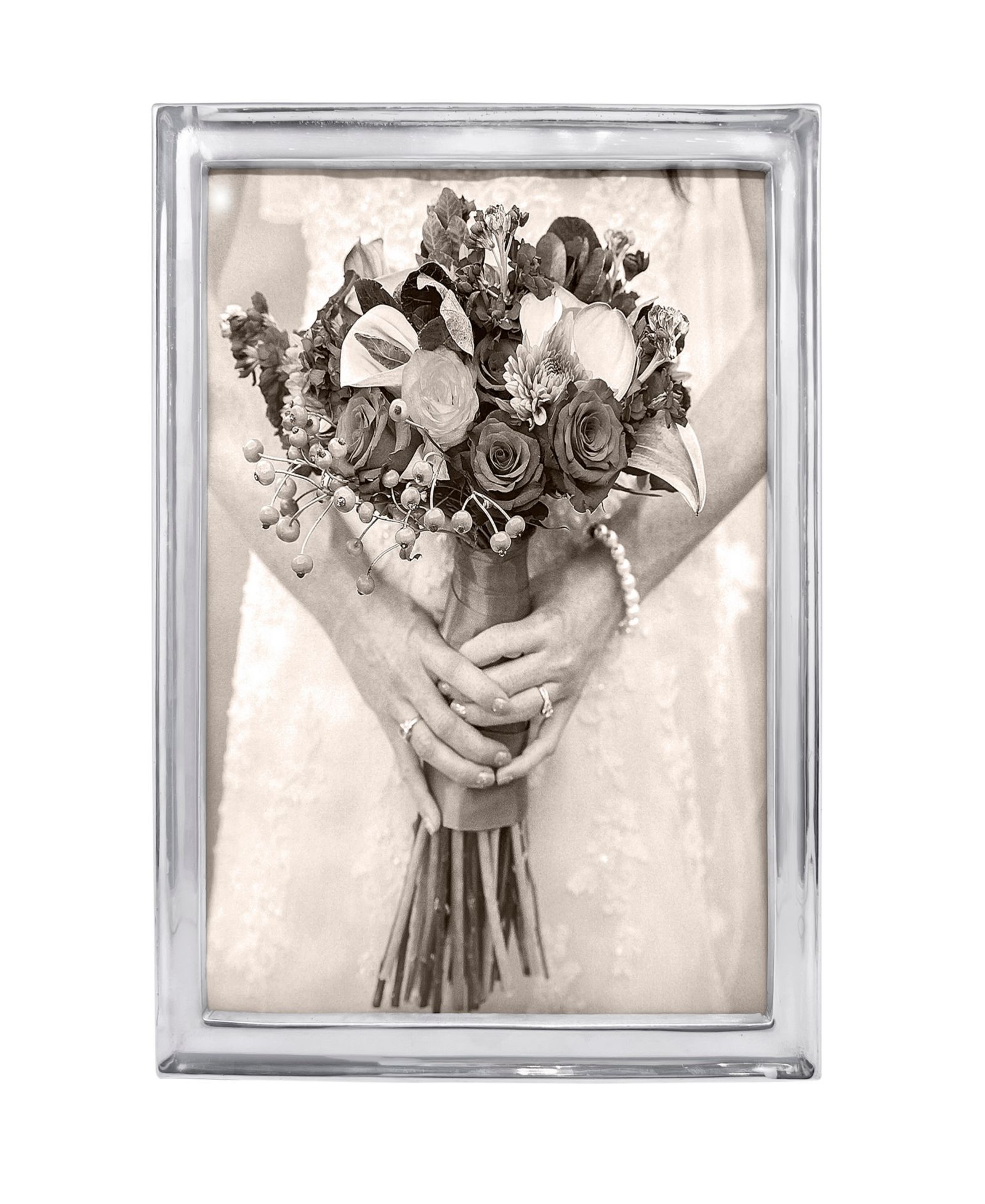Mariposa Signature Frame, 8"x10"