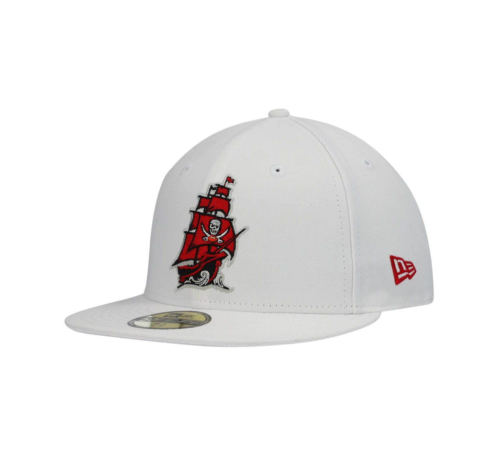 Мужская бейсболка New Era White Tampa Bay Buccaneers Omaha Alternate Logo 59FIFTY Fitted