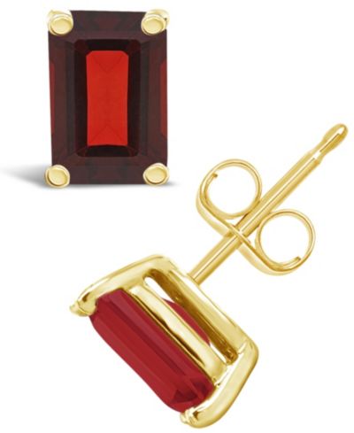 Garnet (1-1/2 ct.t.w) Stud Earrings 14K in White Gold or 14K Yellow Gold