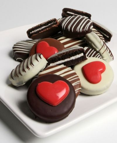 Chocolate Covered Company Heart Classic Belgian Chocolate Oreo Cookies, 12 Piece