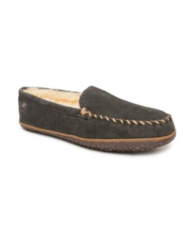 Тапочки Minnetonka Men's Suede Sheepskin Tobie