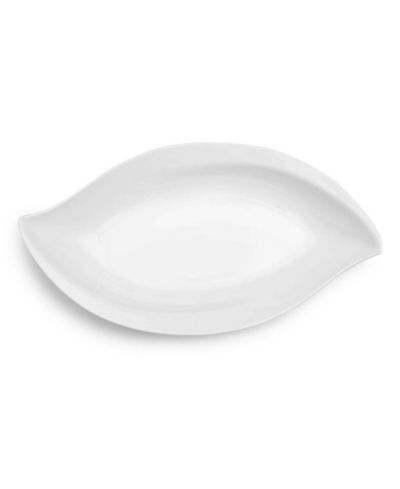 Q Squared Melamine 20.5" Petal Serving Platter