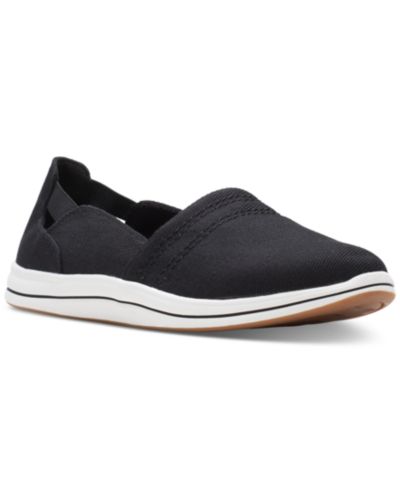 Clarks Women's Cloudsteppers Breeze Step II Slip On Sneakers