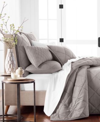 Hotel Collection Dobby Diamond 3-Pc. Coverlet Set, King, Exclusively at Macy’s
