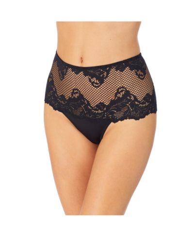 Женские стринги Le Mystere Lace Allure